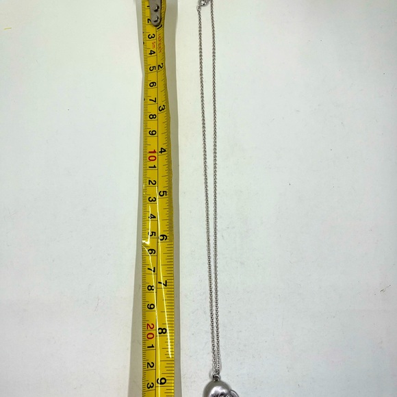 SLD Signed Vintage Chubby Seal Pendant Necklace - Picture 5 of 5